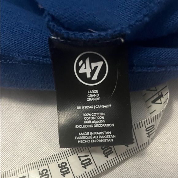 Blue and White NY Giants Sweatshirt - Picture 5 of 5